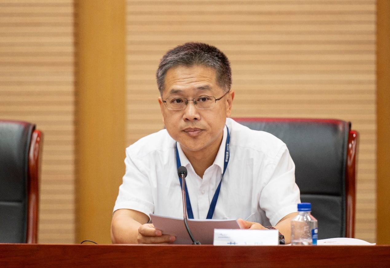 ▲黨委書記、董事長黃文勝作黨委工作報告